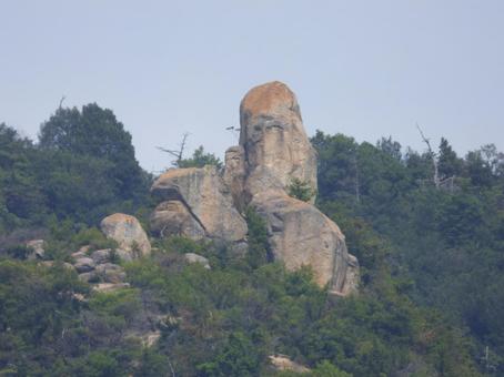 岩の巨人 岩,山肌,奇岩の写真素材