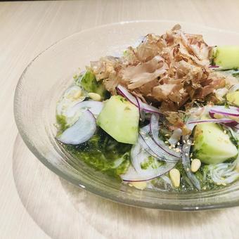 そーめん そーめん 変わり種そーめん,そーめん料理,メロンの写真素材