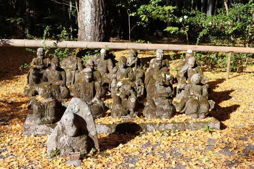 赤山禅院　石仏群 赤山禅院,石仏群,せきざんぜんいんの写真素材
