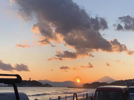 夕暮れ富士山 夕暮れ富士山の写真