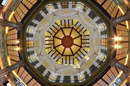 東京駅の天井 東京駅の天井 シンメトリー,左右対称,幾何学の写真素材