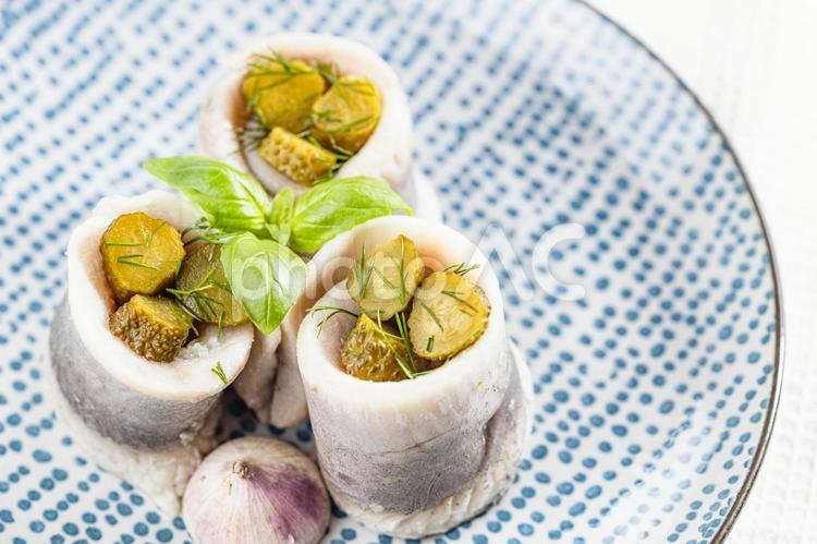 お皿の上のロールモップス ロールモップス,ドイツ料理,食べ物の写真素材