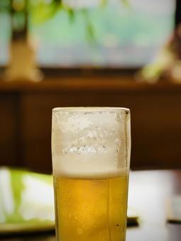 キンキンに冷えた生ビールジョッキ4 キンキンに冷えた生ビールジョッキ4 ビール,生ビール,アルコールの写真素材