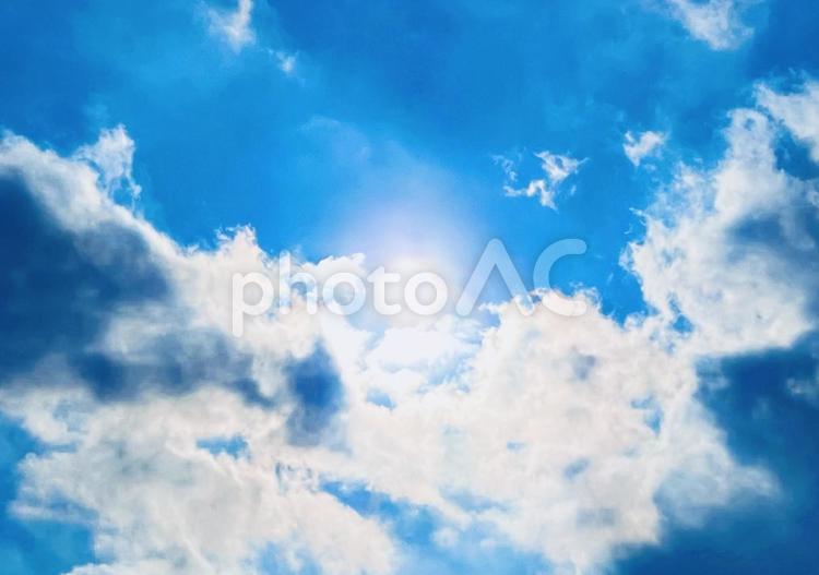 夏の空/熱中症対策/紫外線対策 空,青空,夏の写真素材