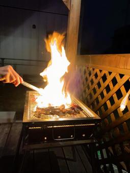 楽しいバーベキュー 楽しいバーベキュー bbq,バーベキュー,炭火の写真素材