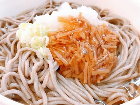 なめ茸おろし蕎麦 なめ茸おろし蕎麦 なめ茸おろし蕎麦,なめ茸大根おろし蕎麦,おろしなめ茸蕎麦の写真素材