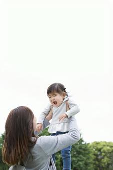 母親 育児 母親 育児 育児,女性,人物の写真素材