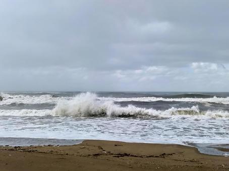 冬の荒れた日本海3 水平線,海岸線,日本海の写真素材
