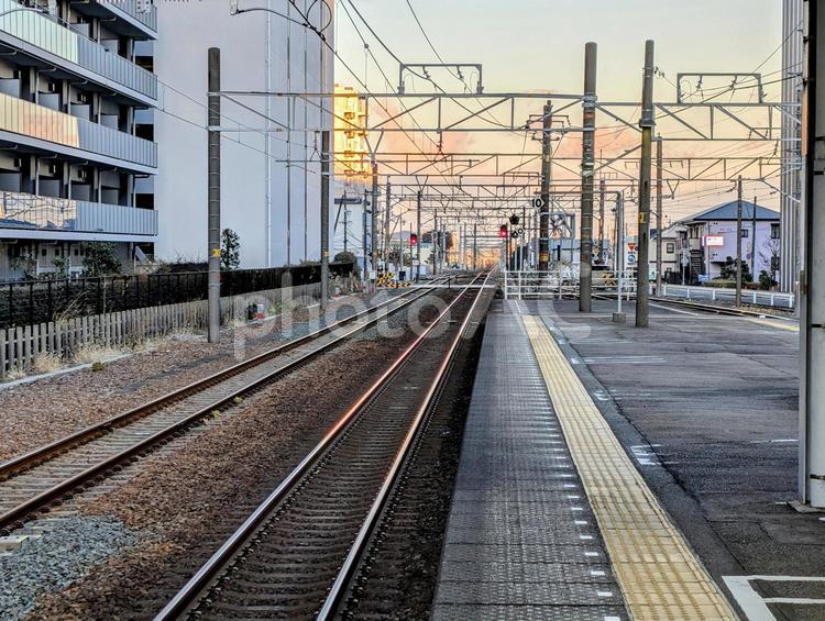 藤枝駅の夕焼け 静岡,藤枝,駅の写真素材