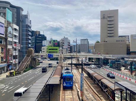 長崎駅前の風景、路面電車や駅ビルなど 長崎駅前の風景、路面電車や駅ビルなどの写真