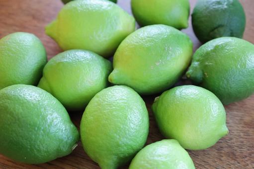 国産レモン 国産レモン グリーンレモン,国産レモン,lemonの写真素材
