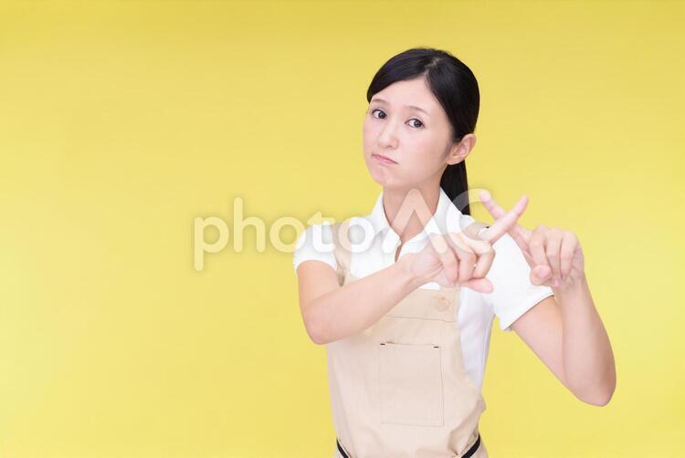 禁止の意思表示をする女性 女性,女,主婦の写真素材