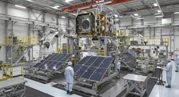 宇宙衛星製造工場 宇宙衛星製造工場の写真