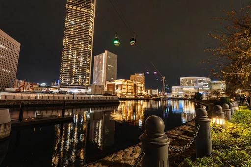 The warm light of Minato Mirai, JPG The warm light of Minato Mirai, JPG