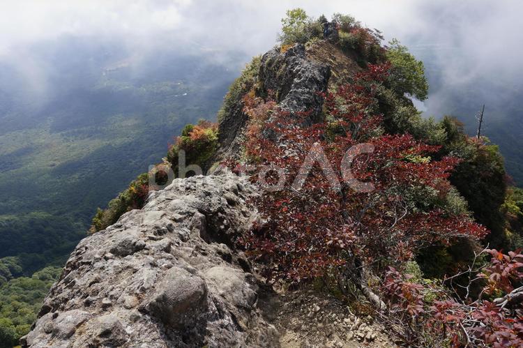 蟻の戸渡り 山,戸隠山,風景の写真素材