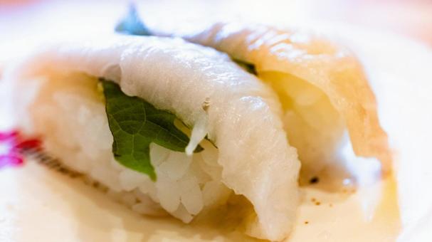 Engawa nigiri sushi, JPG