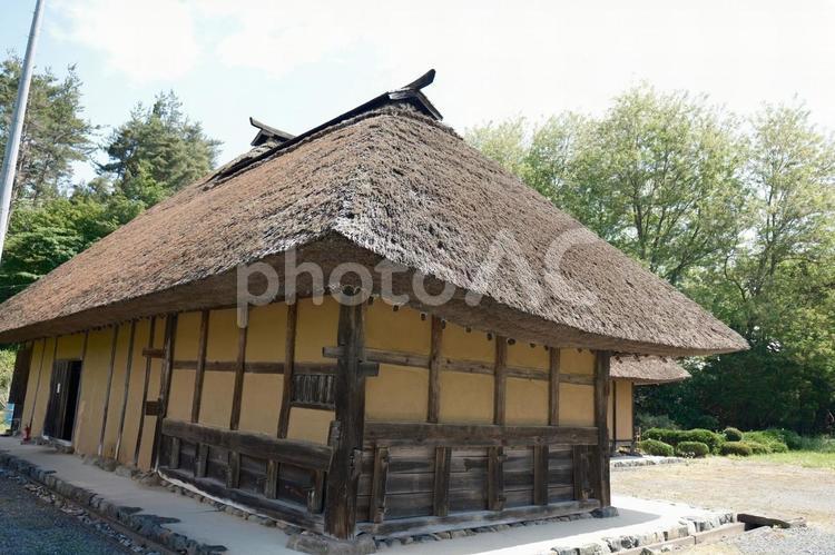 花巻市旧小原家住宅　茅葺屋根の古民家 花巻市,旧小原家,茅葺屋根の写真素材