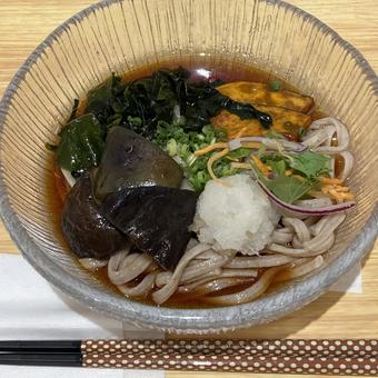 五穀で作ったうどん〜冷やし 五穀で作ったうどん〜冷やしの写真