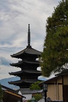 法観寺(八坂の塔)を望む様子 京都 法観寺(八坂の塔)を望む様子 京都 法観寺,八坂の塔,京都の写真素材