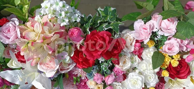 造花で作った寄せ植え 寄せ植え,造花,花の写真素材