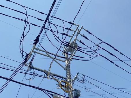 電柱電線7228 電柱電線7228の写真