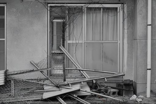 Room in an abandoned apartment to be demolished Room in an abandoned apartment to be demolished