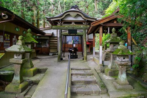山居澤大聖不動尊⑹ 山居澤大聖不動尊⑹ 不動尊,山居澤大聖不動尊,寺の写真素材