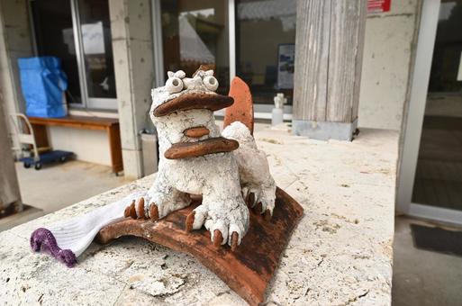 シーサー シーサー,沖縄,貝殻シーサーの写真素材