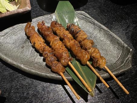 鶏皮焼き 鶏皮焼き 鶏皮,とりかわ,ぐるぐるの写真素材