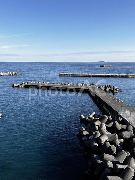 青空と海（熱海） 海,空,青空の写真素材