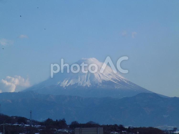静岡で撮影した富士山です。 綺麗,雪,晴天の写真素材