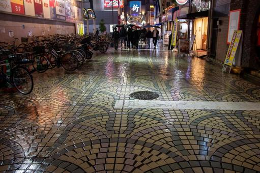 雨の浅草 雨の浅草 雨の浅草,浅草,雨の街の写真素材