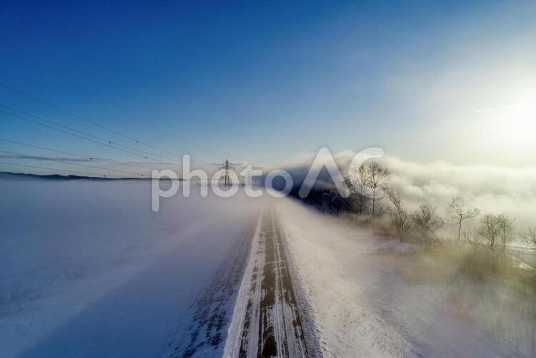 冬の十勝の空撮 気嵐,冬,北海道の写真素材