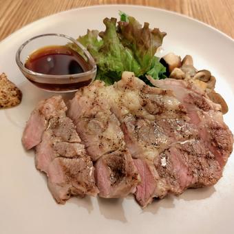 ポークソテー ポークソテー,豚肉,ソテーの写真素材