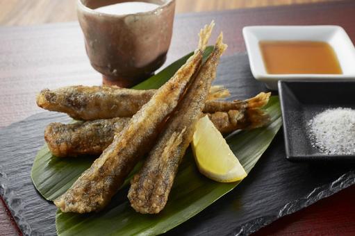 メヒカリの唐揚げ メヒカリの唐揚げ メヒカリ,目光,めひかりの写真素材