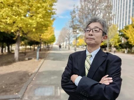 シニア男性サラリーマン シニア,中年サラリーマン,中高年サラリーマンの写真素材