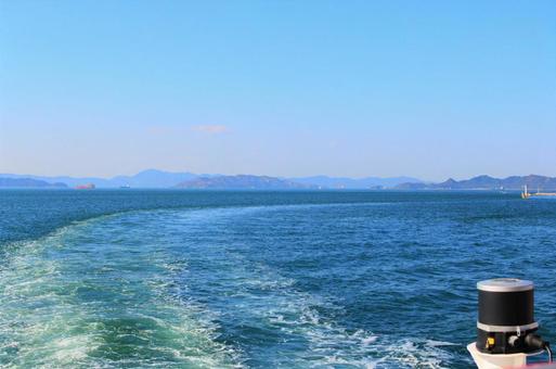 船から見た海 船から見た海の写真