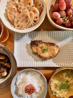 レンジでぶりの生姜味噌定食の写真