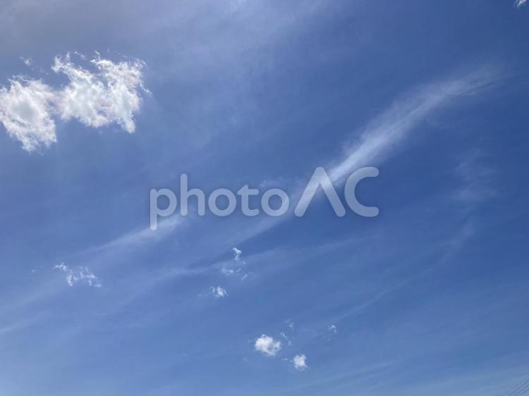 初夏の青空 空,青空,青の写真素材