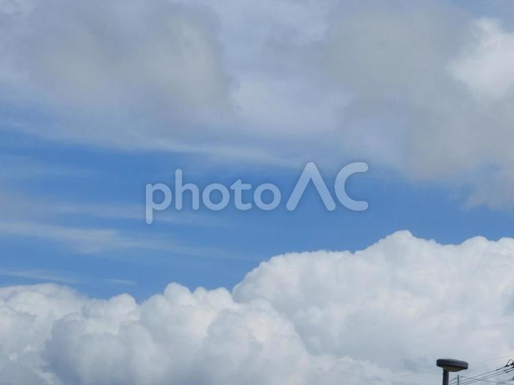 雲画像 空,sky,曇りの写真素材