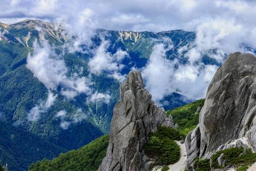燕岳 燕岳 燕岳,登山,夏山の写真素材