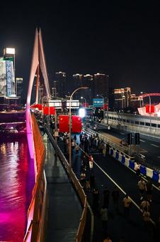重慶夜景・千廝門大橋 重慶,千廝門大橋,夜景の写真素材