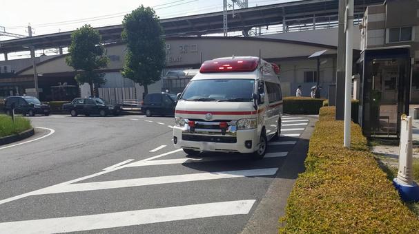 救急車搬送待ち 救急車,消防,出動の写真素材