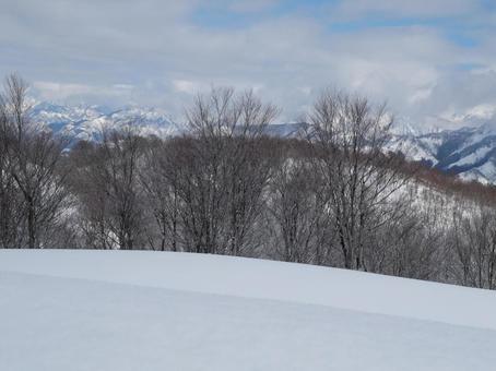 雪景色 冬の風景,スキー場,青空の写真素材