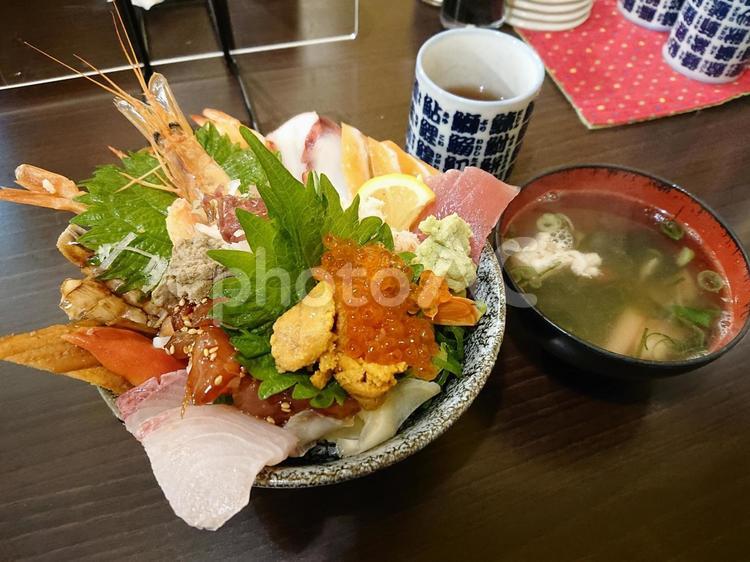 海鮮丼　日本食 日本食,飲食店,海鮮丼の写真素材