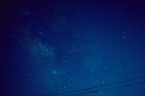 夏の夜空の天の川 夏の夜空の天の川の写真
