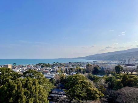 天守閣から望む小田原市街地西部と相模湾 小田原市,相模湾,西湘の写真素材