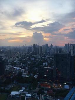 夕焼けになるまで 夕焼け,夕暮れ,午後の写真素材