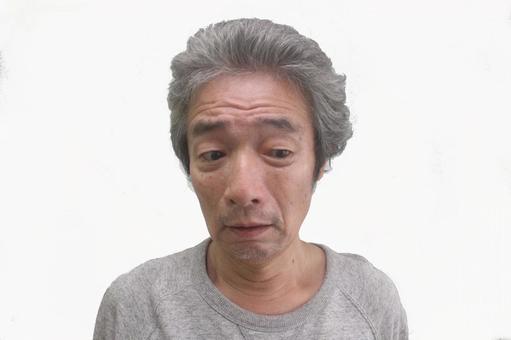 生活困窮シニア男性の写真