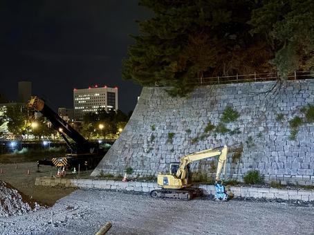 夜 工事中の福井城跡 福井県庁 夜 工事中の福井城跡 福井県庁の写真